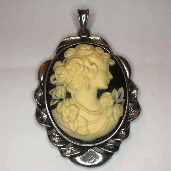 Vintage Gothic Steampunk Victorian  Lady ‎ Cameo Pendant Silver Pendant - Picture 1 of 3